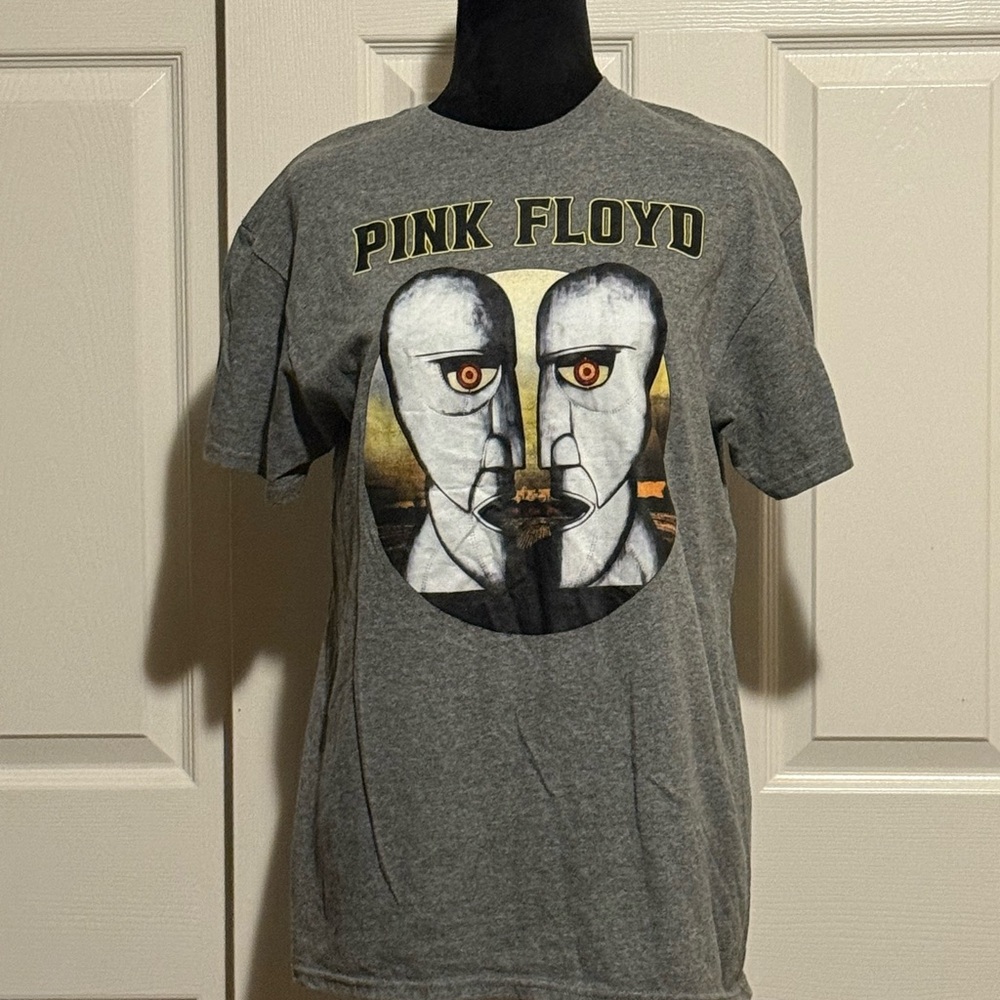 Pink Floyd Division Bell Graphic Tee